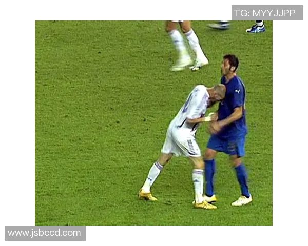 齐达内足球生涯中的经典时刻回顾那些铭刻在心的瞬间与传奇表现