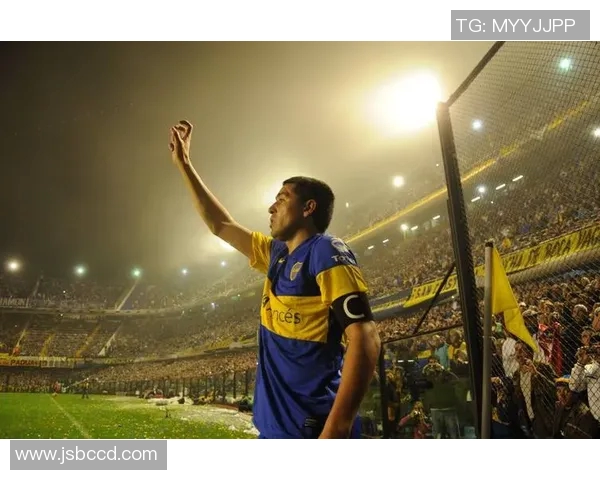 老虎头足球明星盘点及其在球场上的辉煌成就与影响力分析